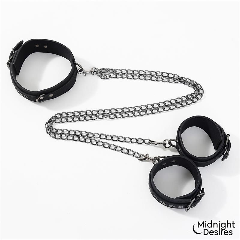 Midnight Desires collar y esposas de tobillo con cadena
