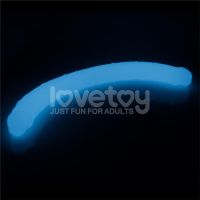 Lovetoy dildo doble Lumino con luz azul 18,5", imagen 3