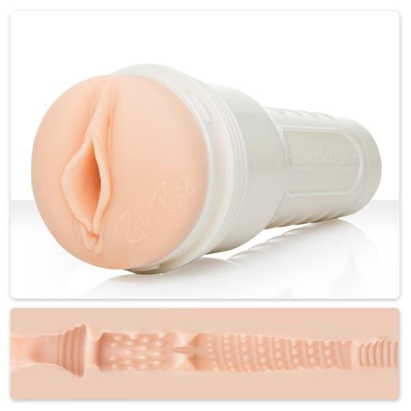 Fleshlight Girl Riley Reid Utopia vagina