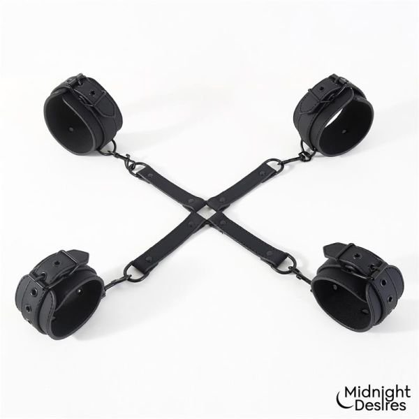 Midnight Desires hogtie con barra, esposas de manos y tobillos